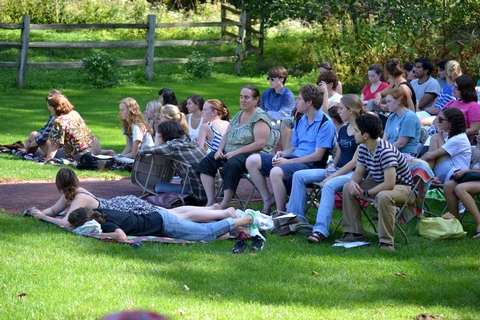 The crowd at Shakespeare in the Glen: King Lear.